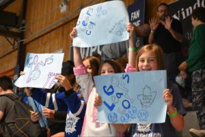 Elementary schools in Muskoka watch Toronto Maple Leafs practice