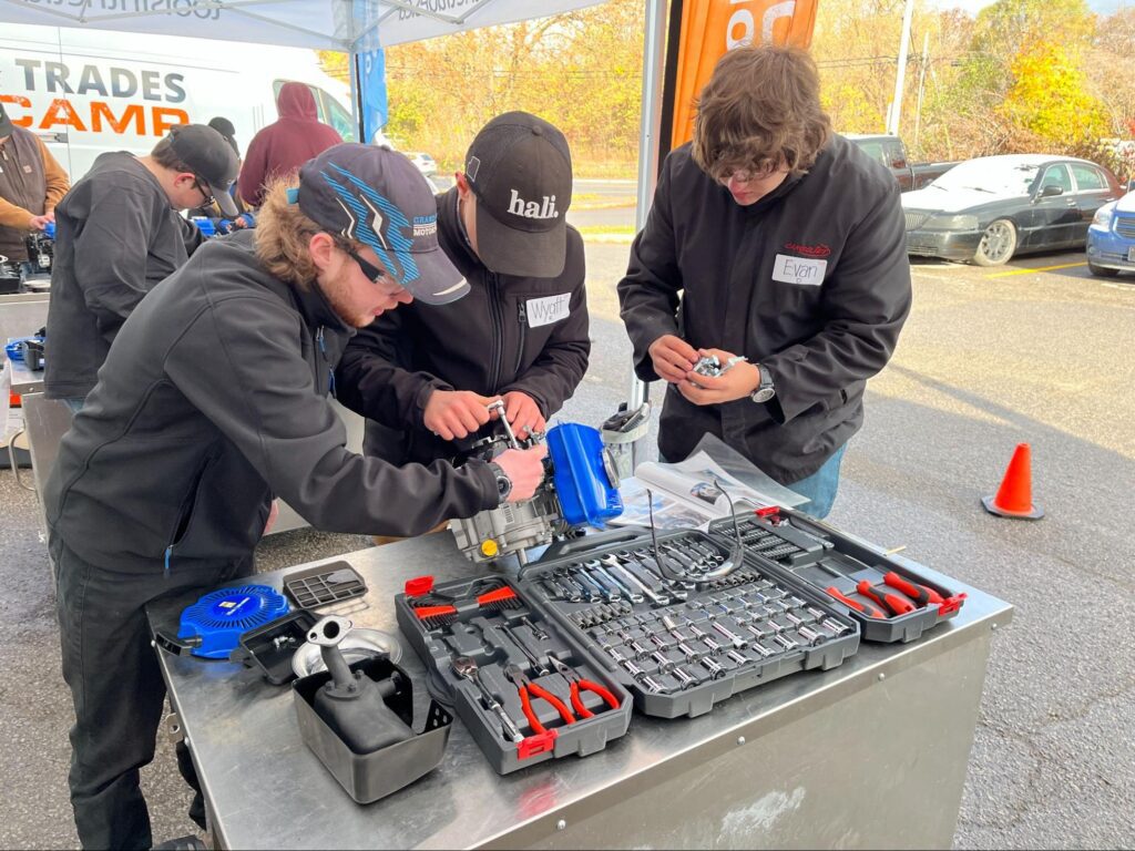 TLDSB students take part in Support Youth Ontario’s Tools in the Trades Boot Camp