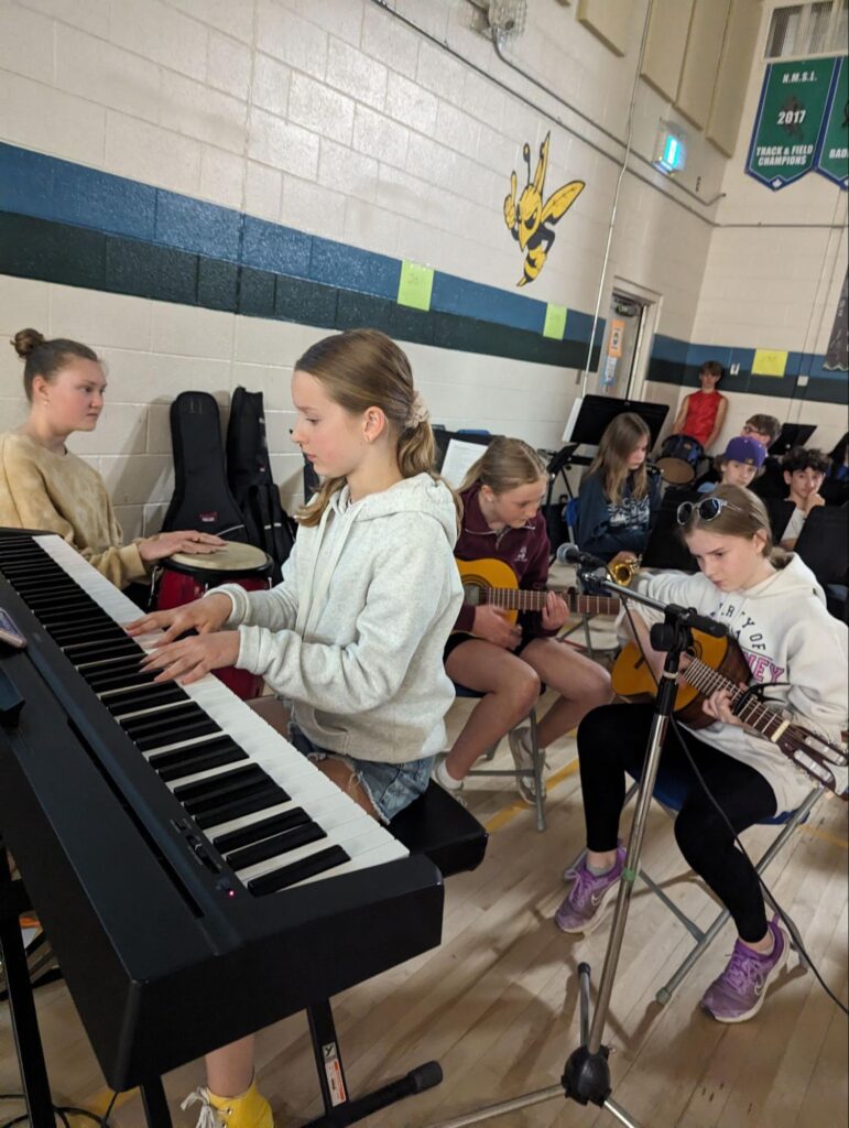 Huntsville Public School hosts Music Monday