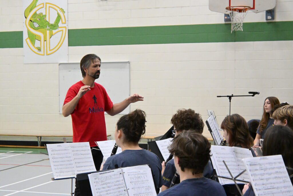 Huntsville High School Band connects with local elementary schools