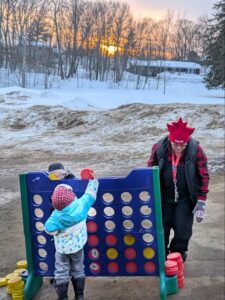 Gravenhurst Public School hosts a Winter Warm Up family event